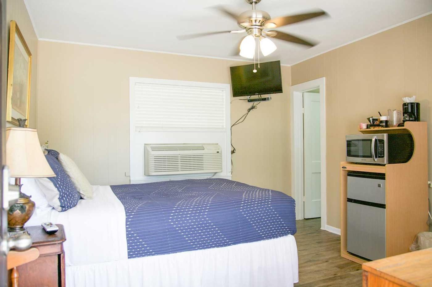 Shiner Country Inn المظهر الخارجي الصورة
